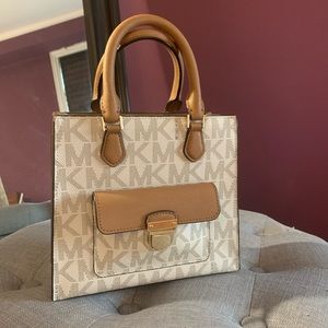 NWOT Michael Kors Mini Shoulder Bag
